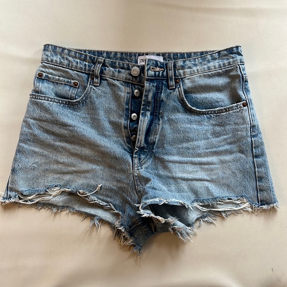 Zara cutoff denim shorts
